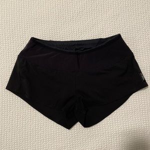 Oiselle Mac Toolbelt Roga Shorts